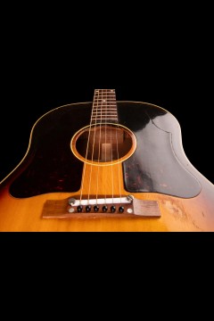 1961  GIBSON J-45