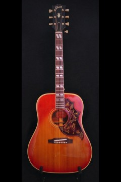 1965 GIBSON HUMMINGBIRD