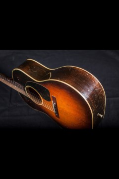 1944 GIBSON LG-2