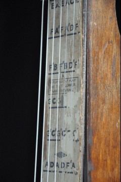 1930' LAP STEEL RADIO TONE