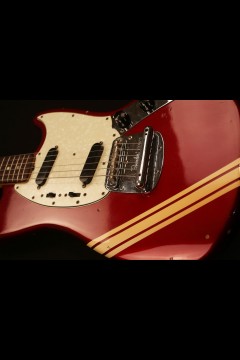 1972 FENDER COMPETITION MUSTANG