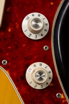 1966 FENDER JAZZMASTER