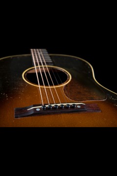 1952 GIBSON LG-2