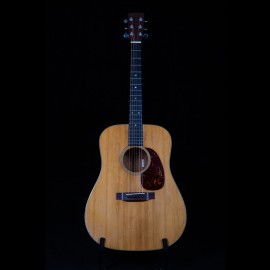 1967 Martin D18