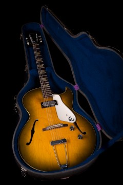 1965 EPIPHONE SORRENTO