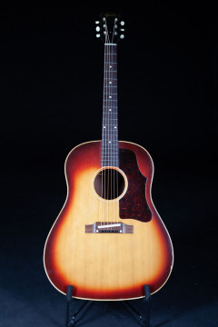 1962 GIBSON J45