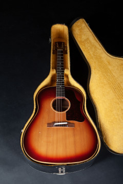 1962 GIBSON J45